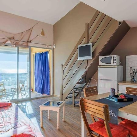 Appartamento Au Bord De L'Eau Fleury  Esterno foto